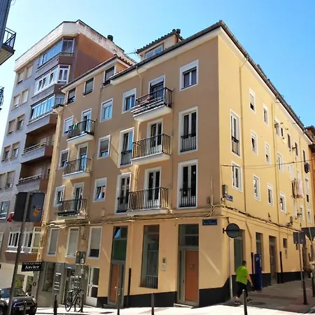 Precioso En El Centro De Appartamento