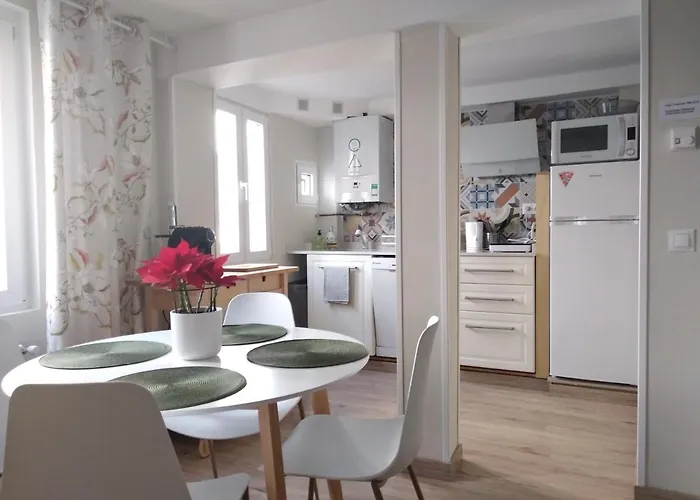 Precioso En El Centro De Σανταντέρ